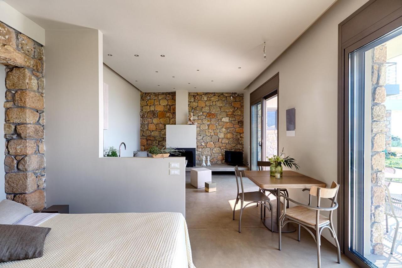 Euphoria Suites Avia Экстерьер фото